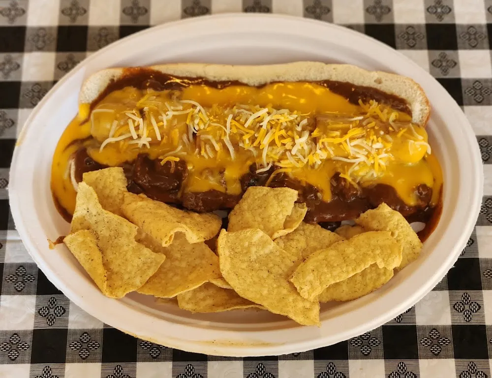 Hot Dog Foot Long Chili Cheese